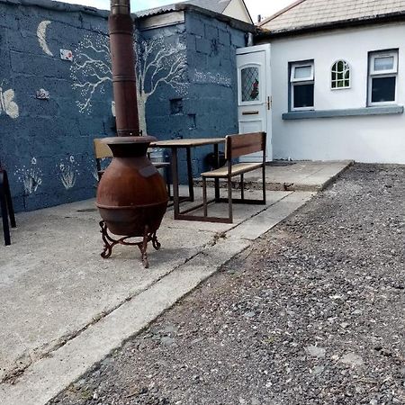 Apple Tree Cottage Rooskey Esterno foto