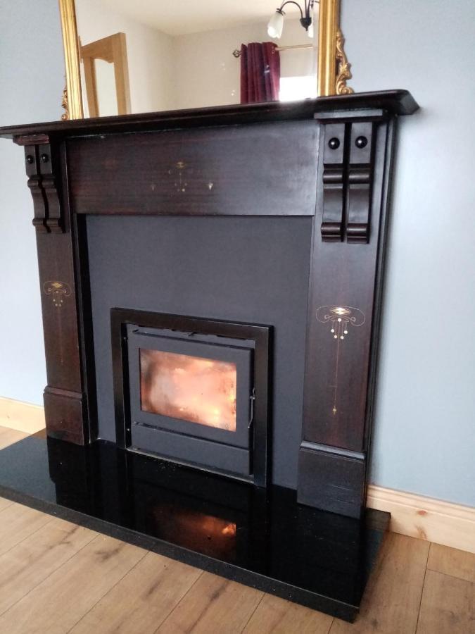 Apple Tree Cottage Rooskey Esterno foto